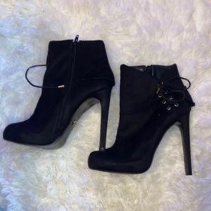 Ankle booties by Thalia (7.5)